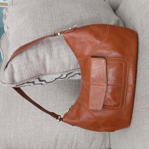 Liz Claiborne Handbags - Liz Claiborne Leather Bag